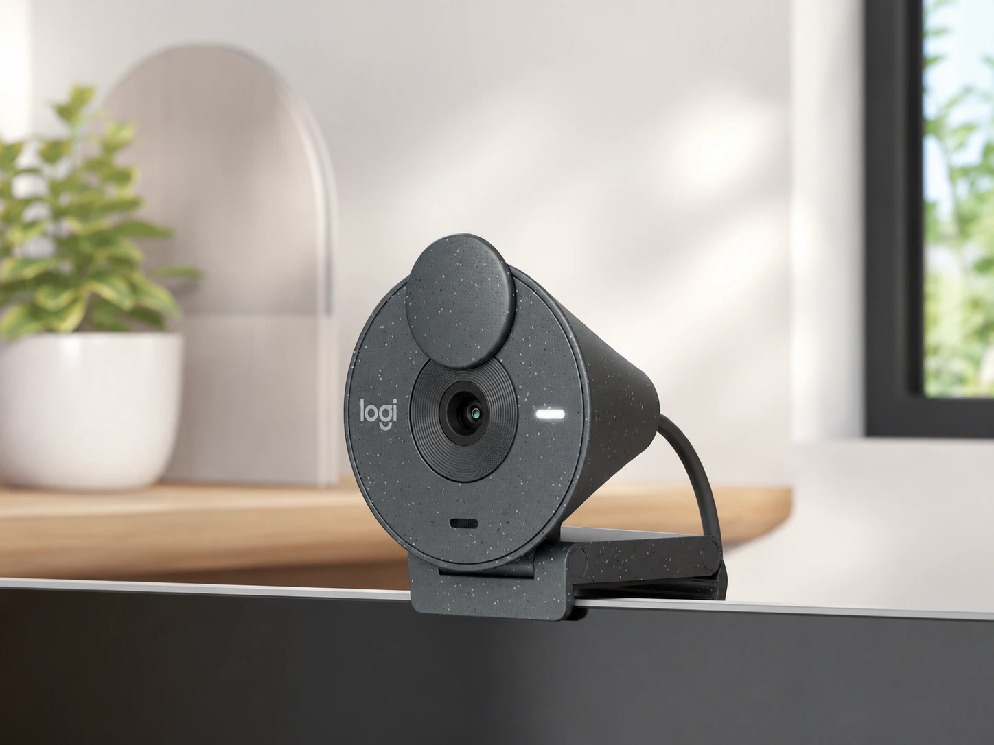 Logitech Brio 300